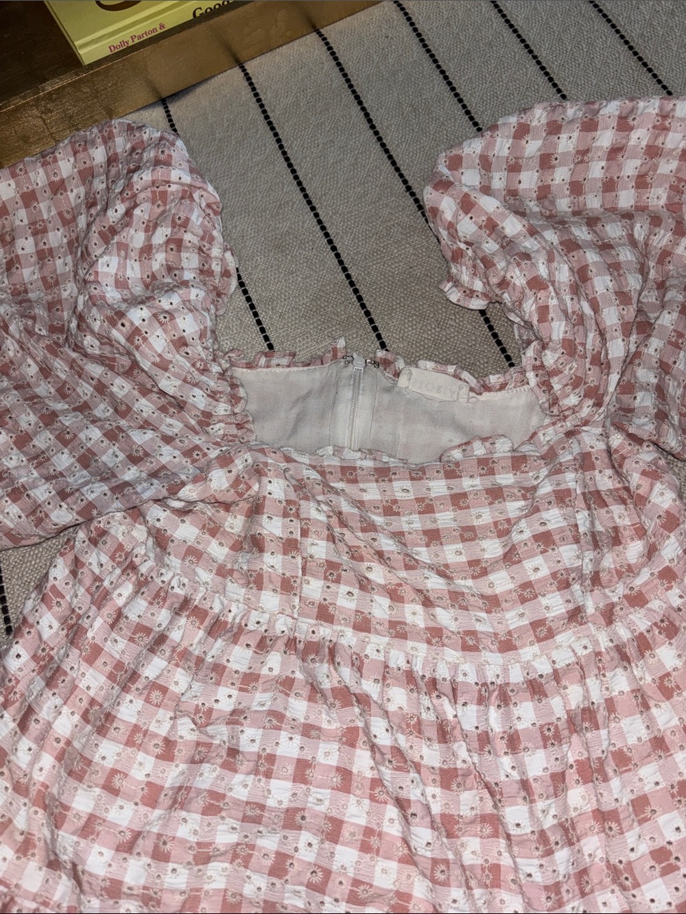 Storia Pink and White Gingham Eyelet Puff-Sleeve Dress - Picture 3 of 6